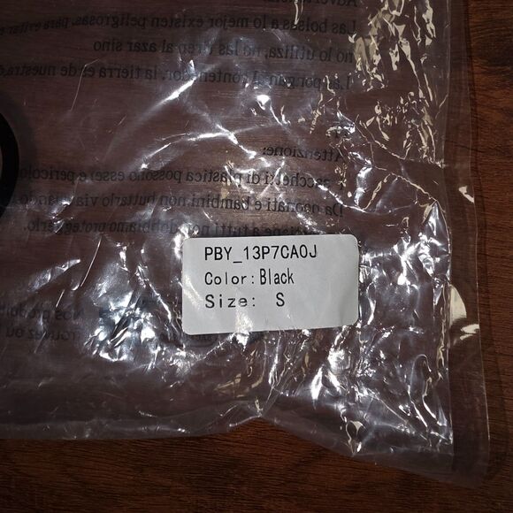 New with Tags Black Knit Sweater Tank Size Small - Picture 7 of 8